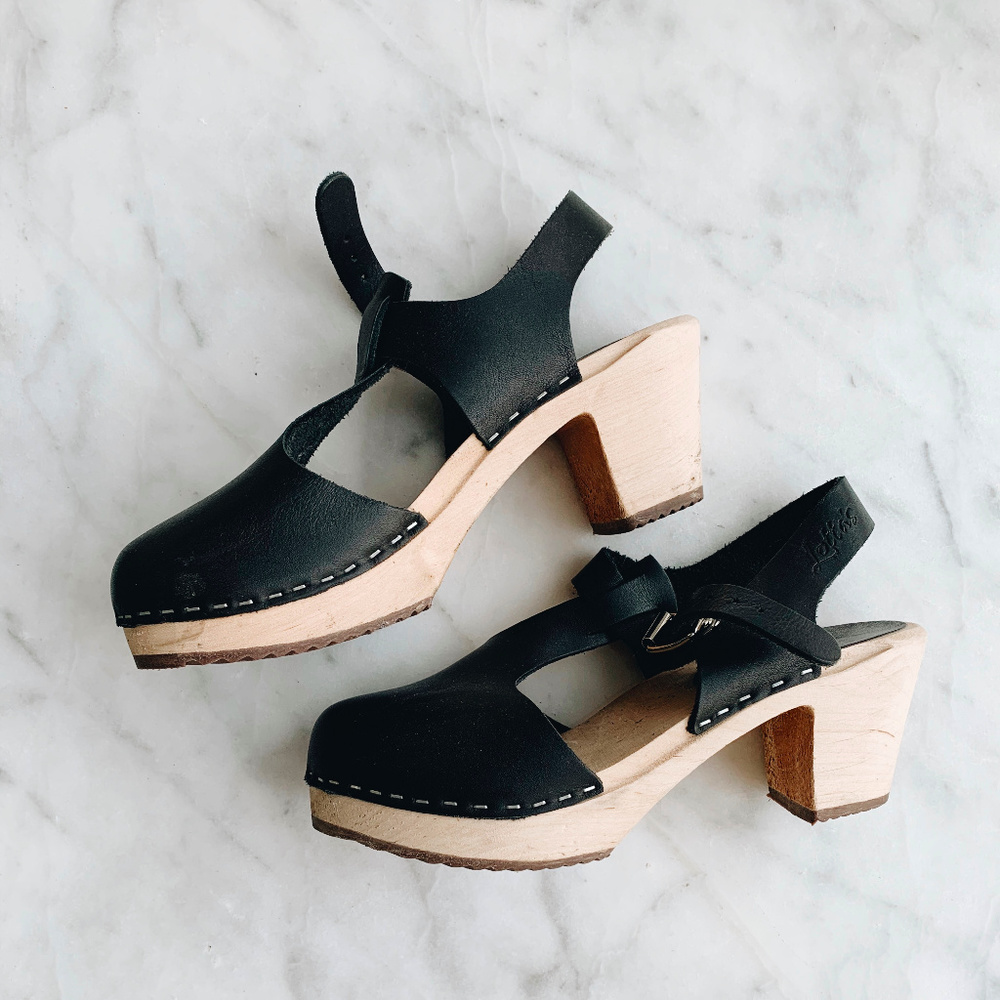 Lotta from Stockholm Highwood T-Bar Black Clogs 37
